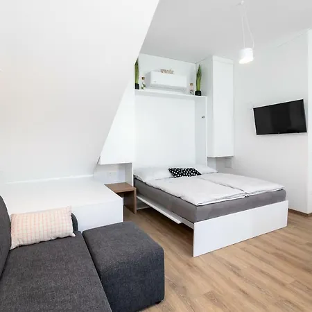Apartma J.e.z.