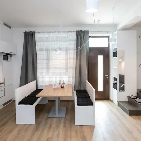Apartma J.e.z.